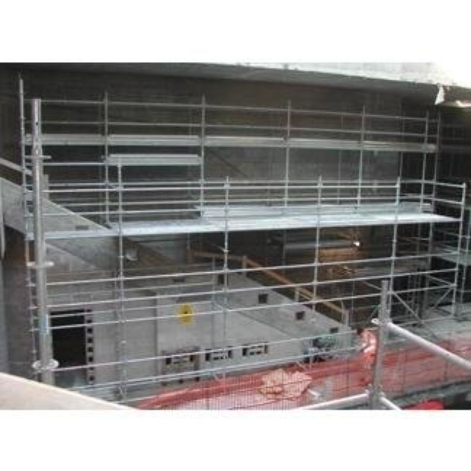 Ponteggio su edificio