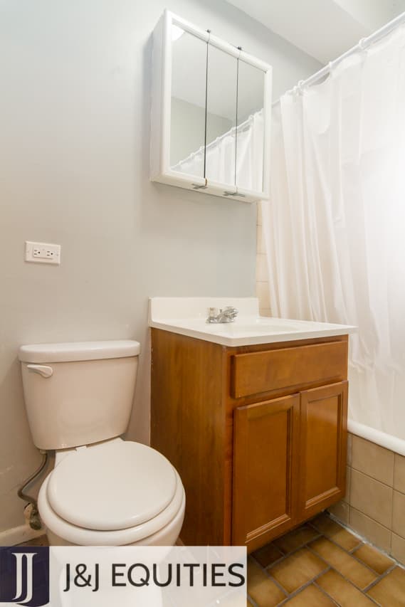 4501 N. Malden (4509-1A)