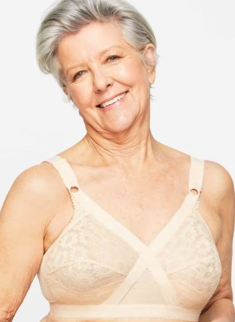 Playtex Y1001H Cross Your Heart — Shona's Lingerie in Hermit Park, QLD