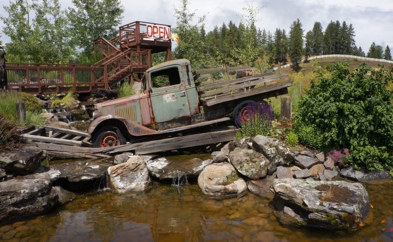 Smart Gardens Nursery Entrance Decor