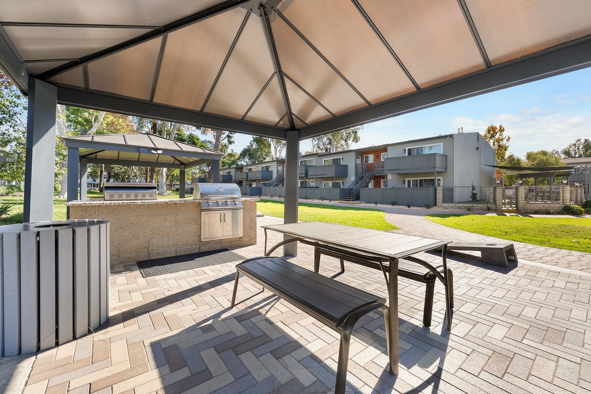 Sliding Photo Gallery Displaying Community Amenities