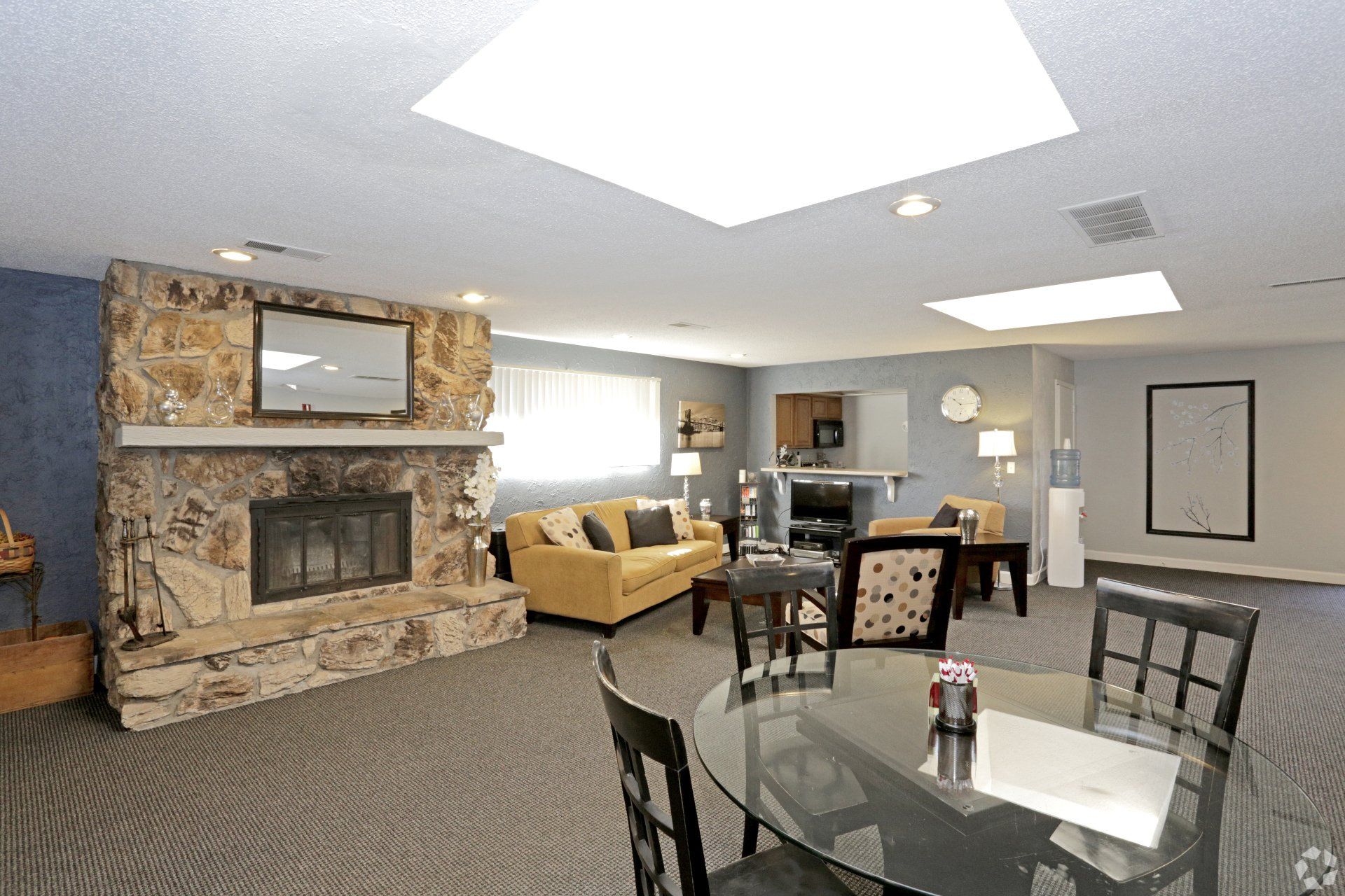 Home The Flats at Dunlap Peoria, IL