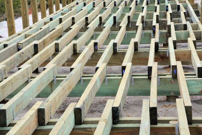 how to build a deck Deck the hills pic