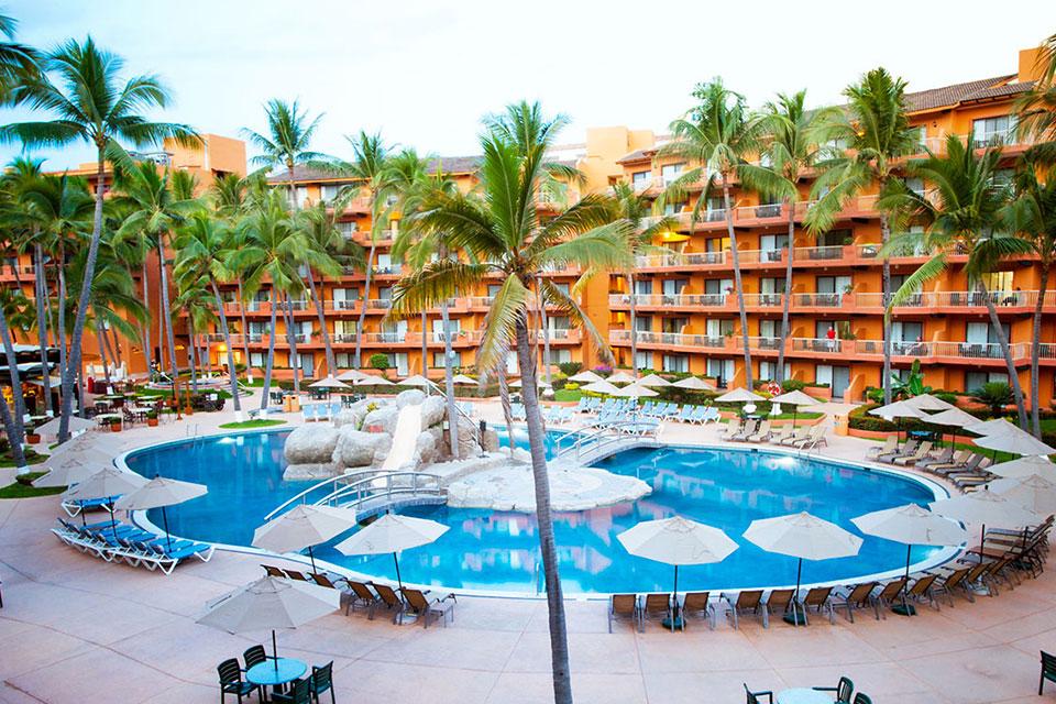 Pool Side — Orlando, FL — Pro Vacation Group