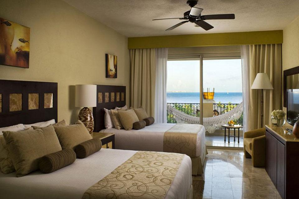 Two Bed — Orlando, FL — Pro Vacation Group