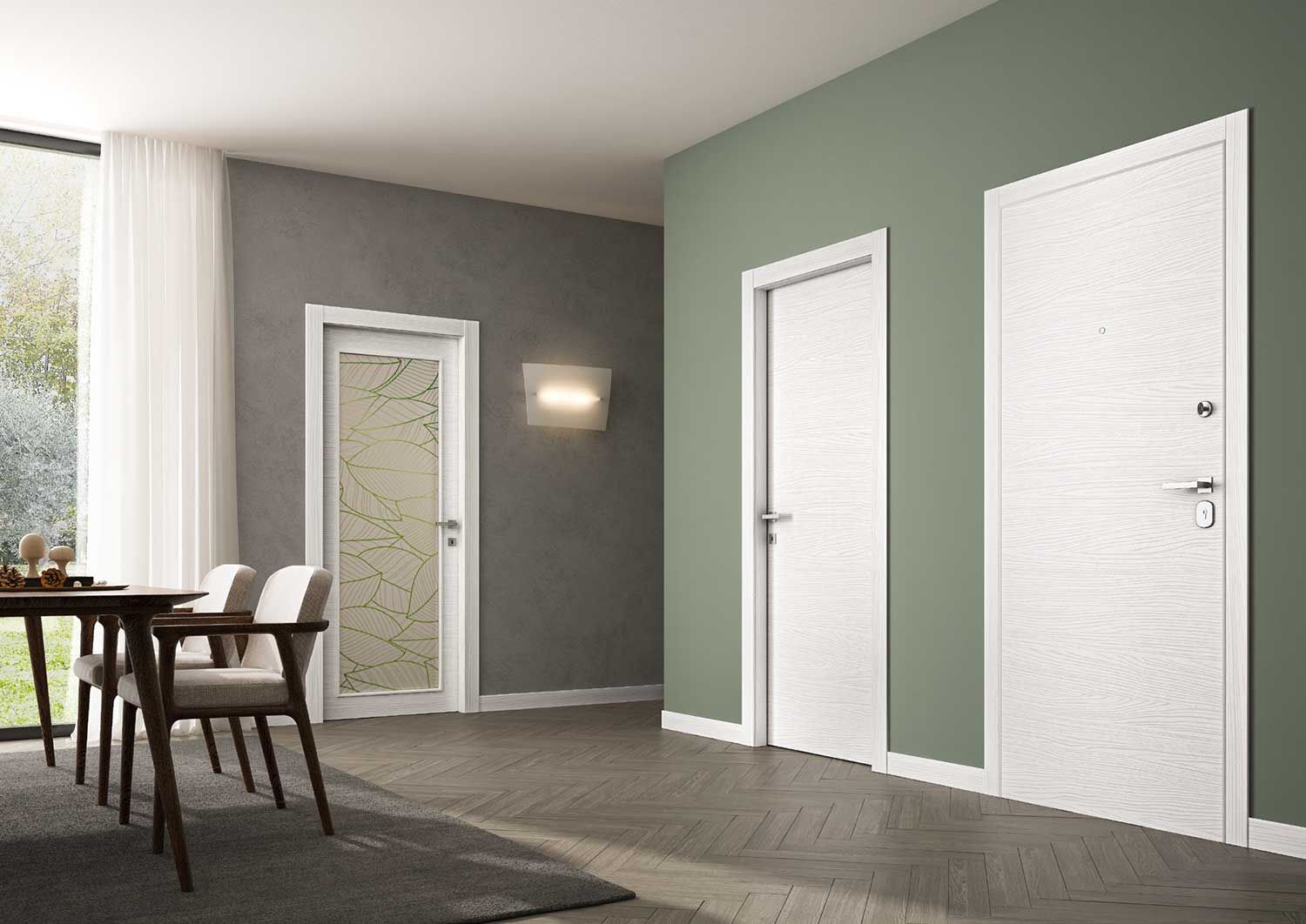 sala da pranzo con tavolo e sedie e tre porte bianche