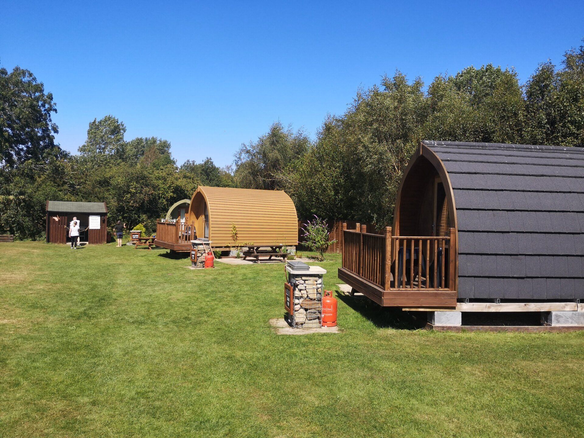 Glamping Pods with Toilets Three Horseshoes, Lincolnshire Wolds