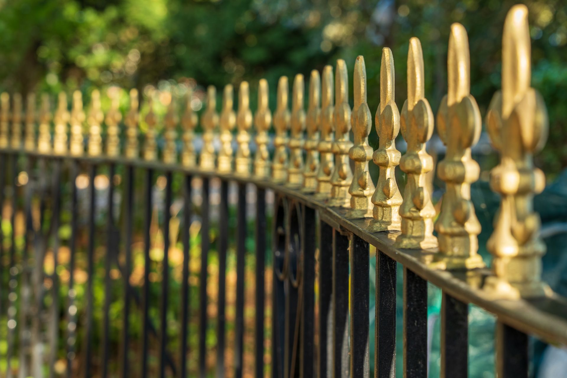Fencing & railing replacement