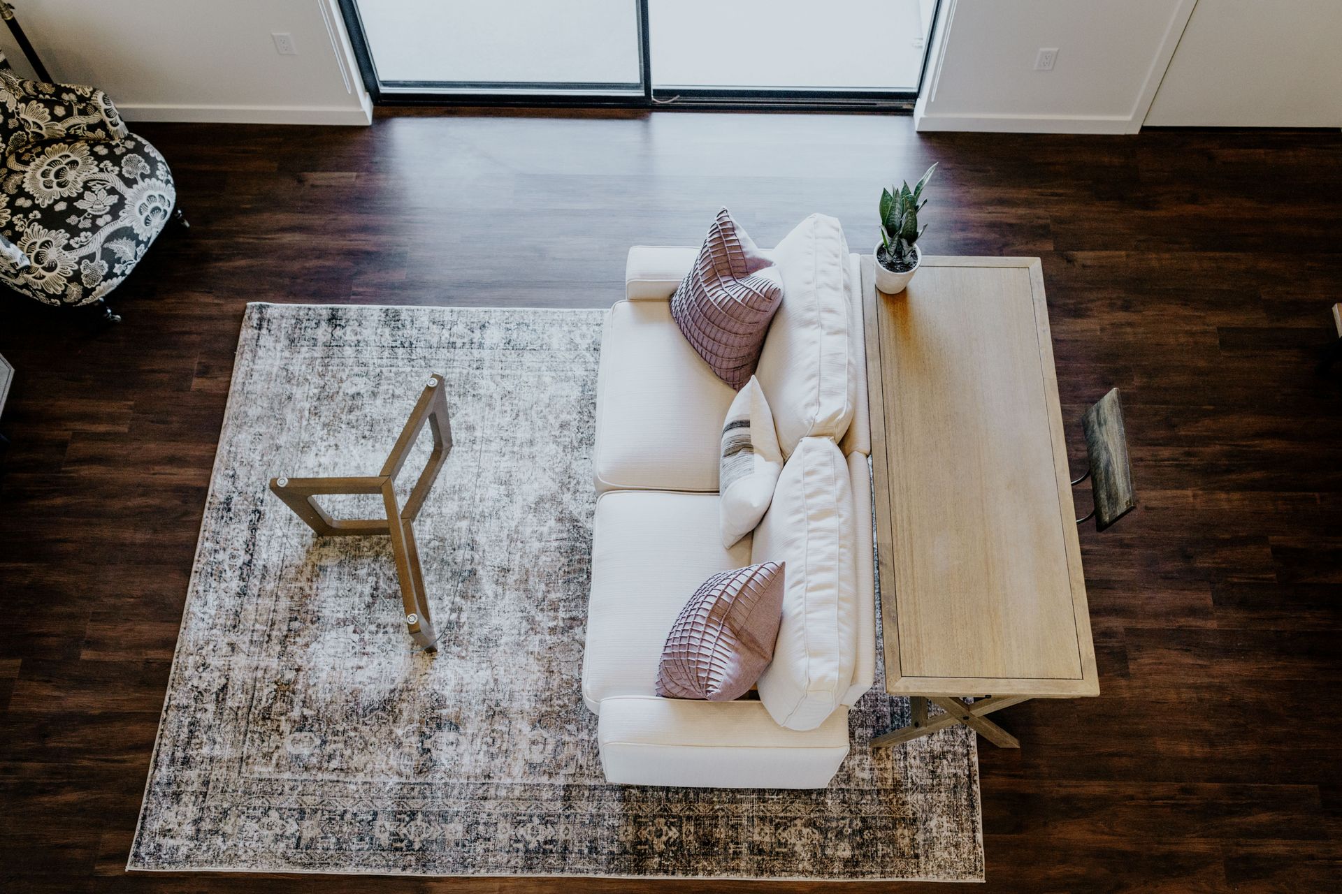 Spacious loft living room 