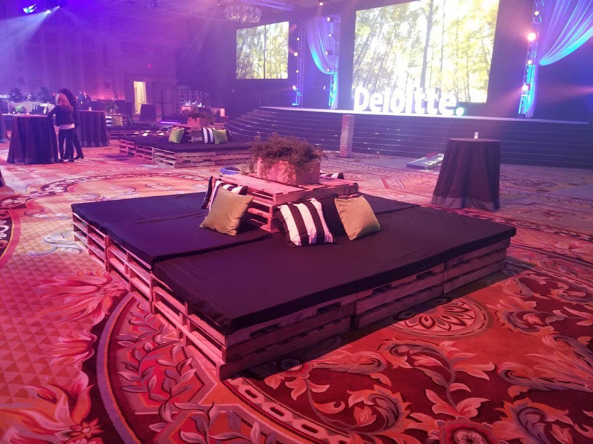 Wood Pallet Party Table — Las Vegas, NV — M & H Pallets LLC