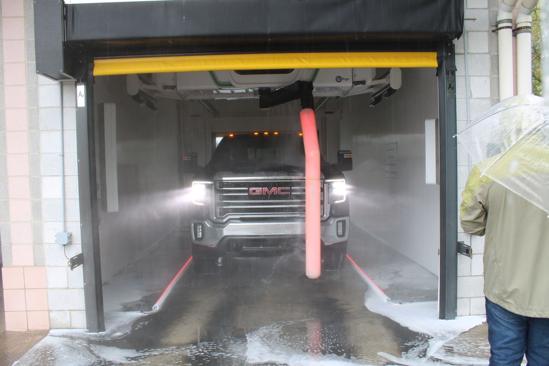 Anderson carwash,c arwash photography by OhmCO belanger and PDQequipment