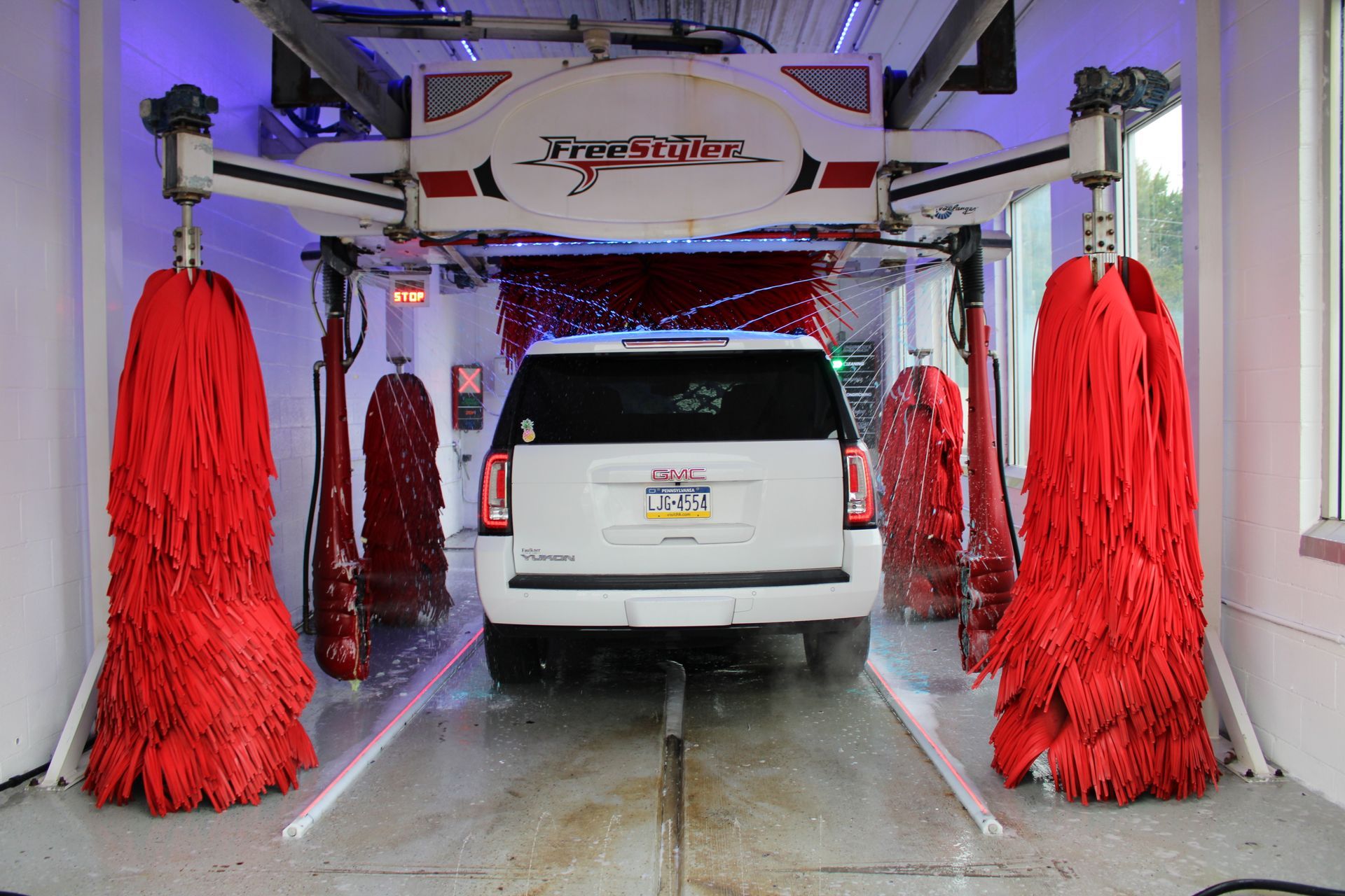 Freestyler OhmCo carwash photography