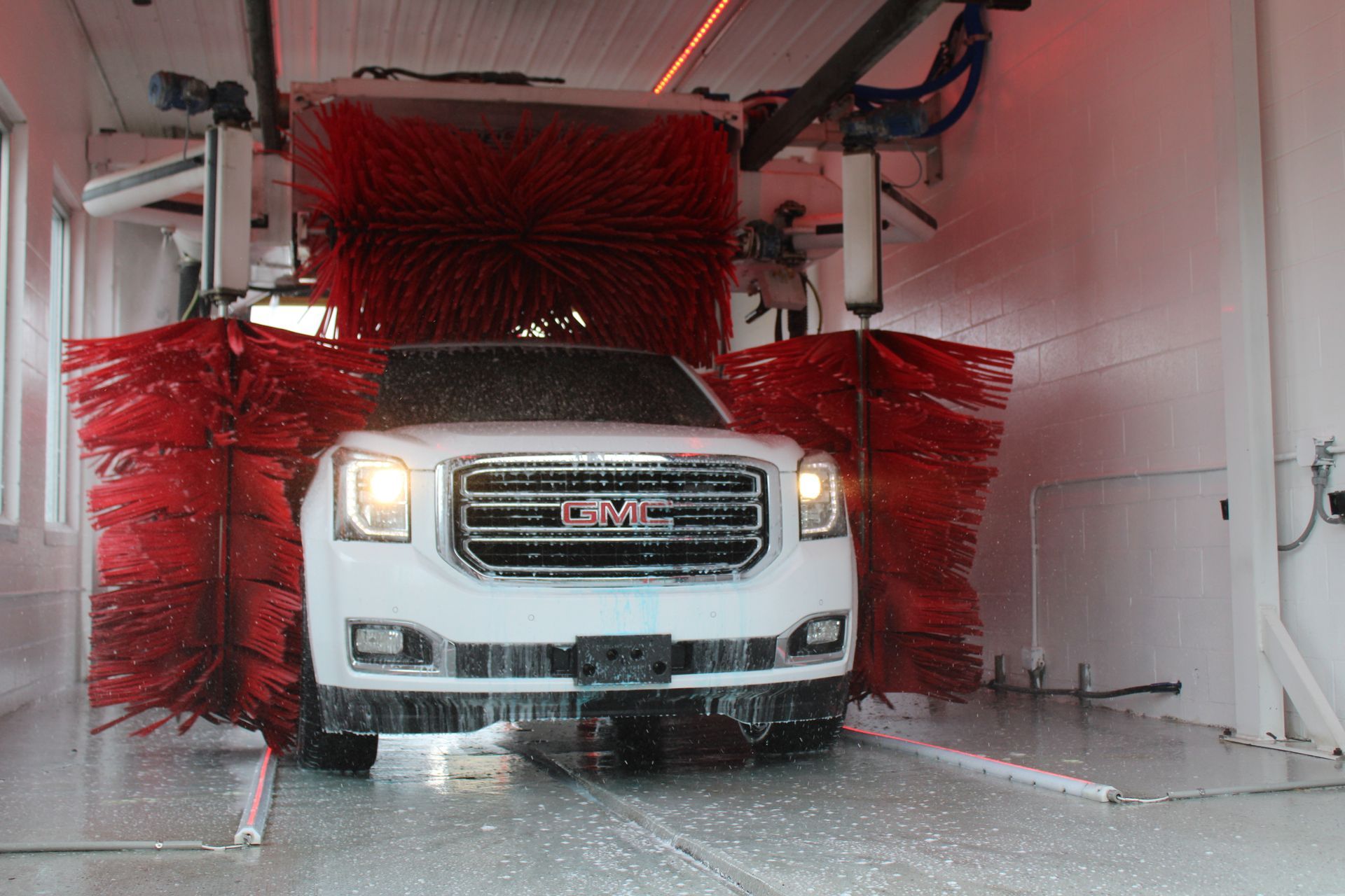 Freestyler OhmCo carwash photography