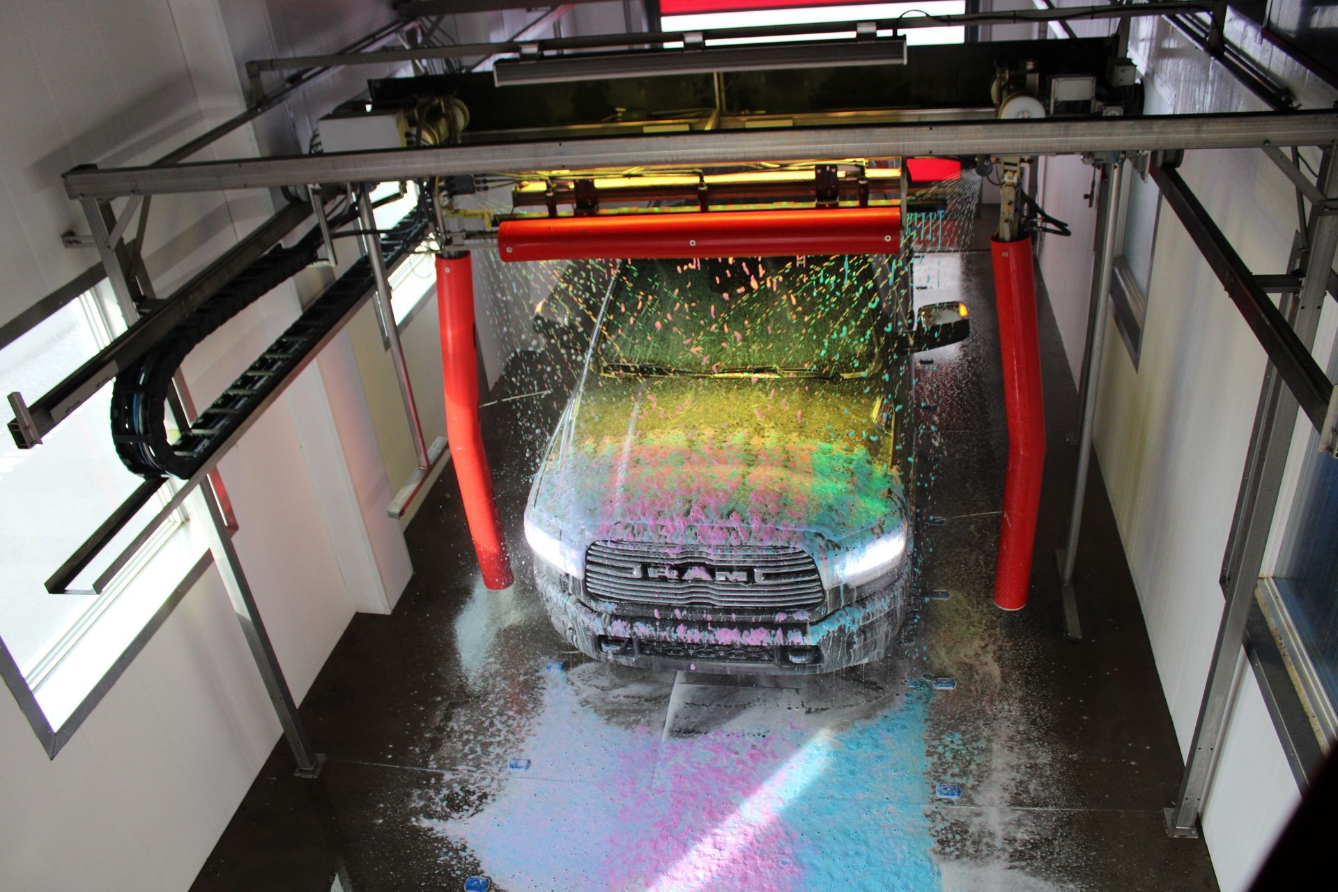 Petit auto wash equipment trifoam carwash application
