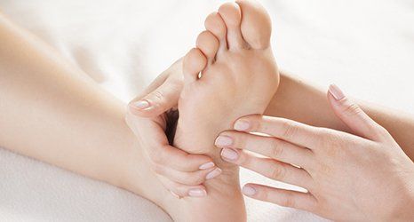 Let our professional podiatrist to visit you at home
