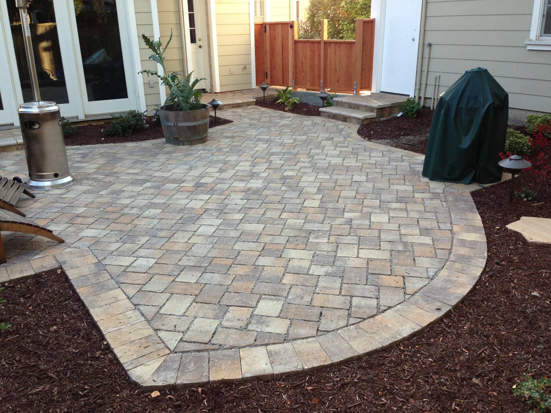 Stone Bricks — Santa Cruz, CA — Quilici Gardening