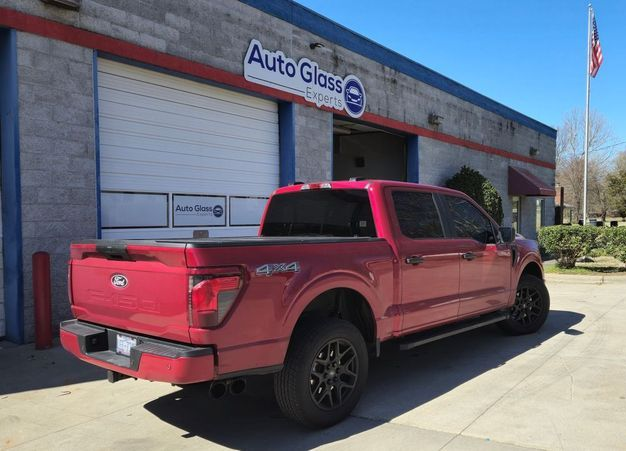 Rear windshield replacement in Charlotte, NC