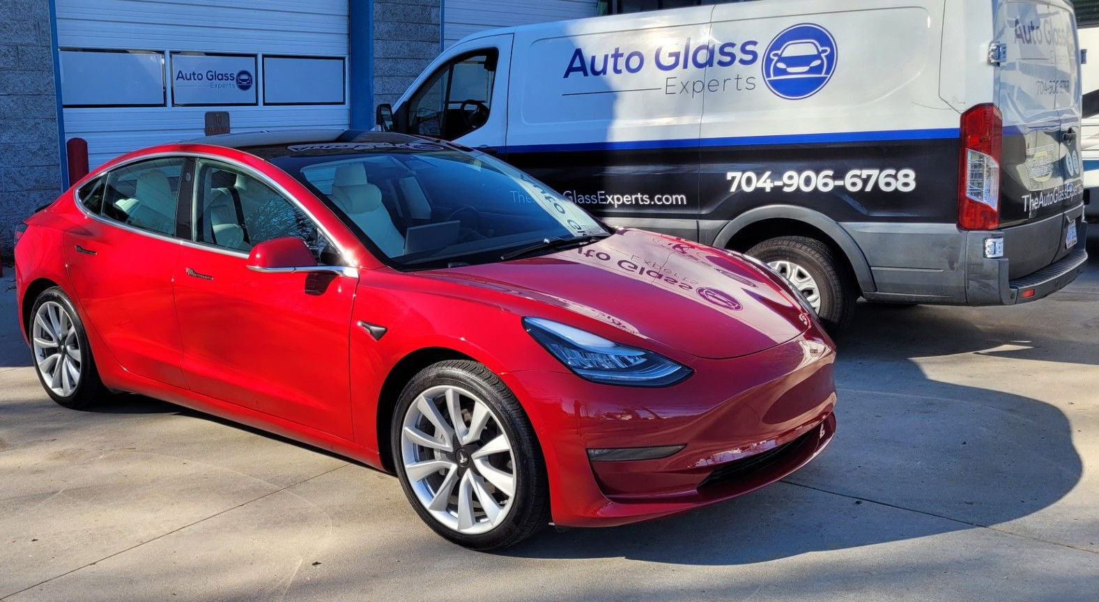 Sunroof, moonroof & panoramic glass replacement Huntersville, Hickory & Concord, NC Sunroof, moonroof & panoramic glass replacement Huntersville, Hickory & Concord, NC