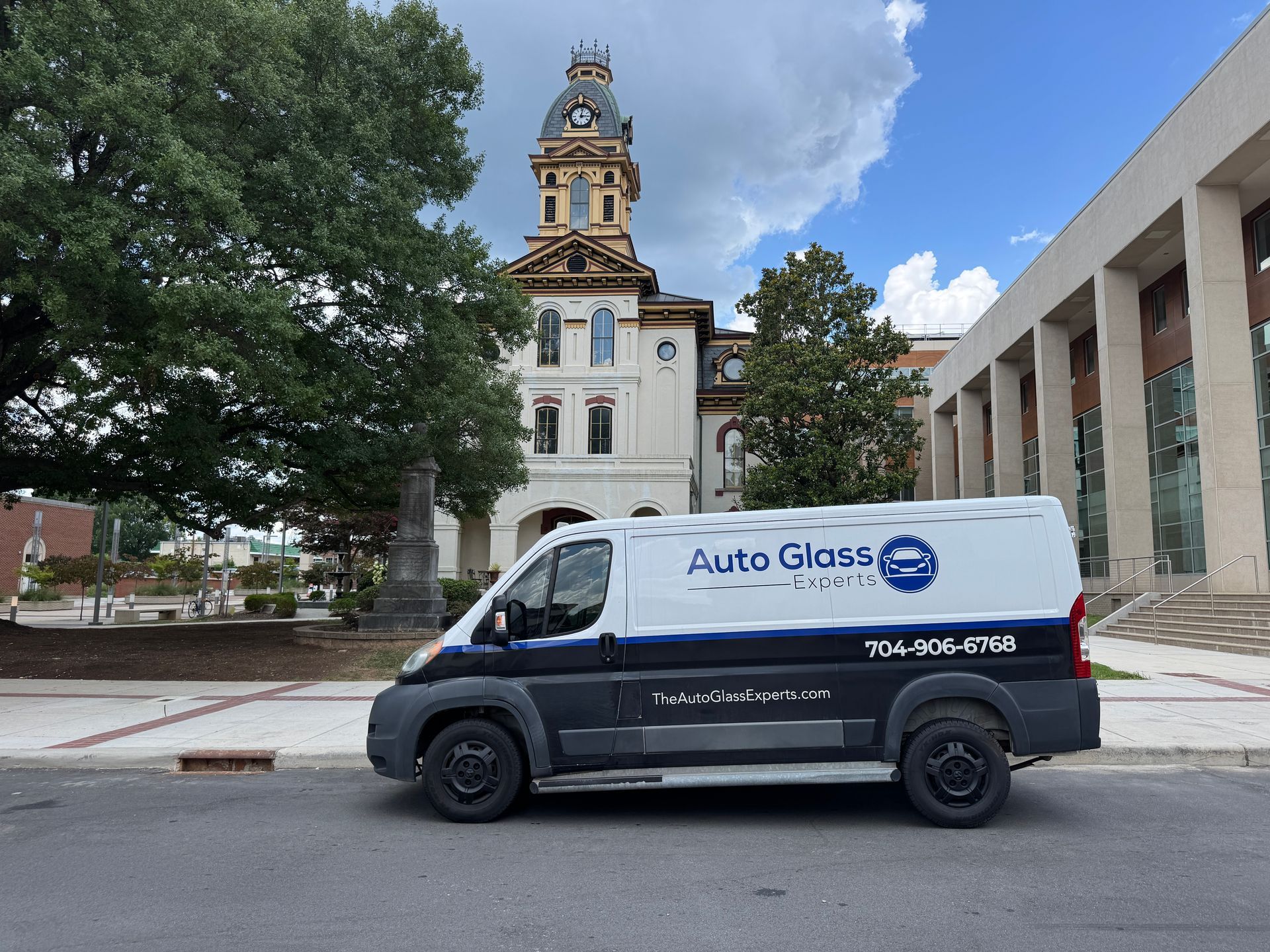 Schedule your auto glass service in Concord, NC today