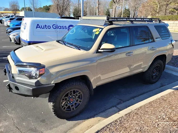 Toyota 4Runner windshield replacement in Charlotte Metro Toyota 4Runner windshield replacement in Charlotte Metro