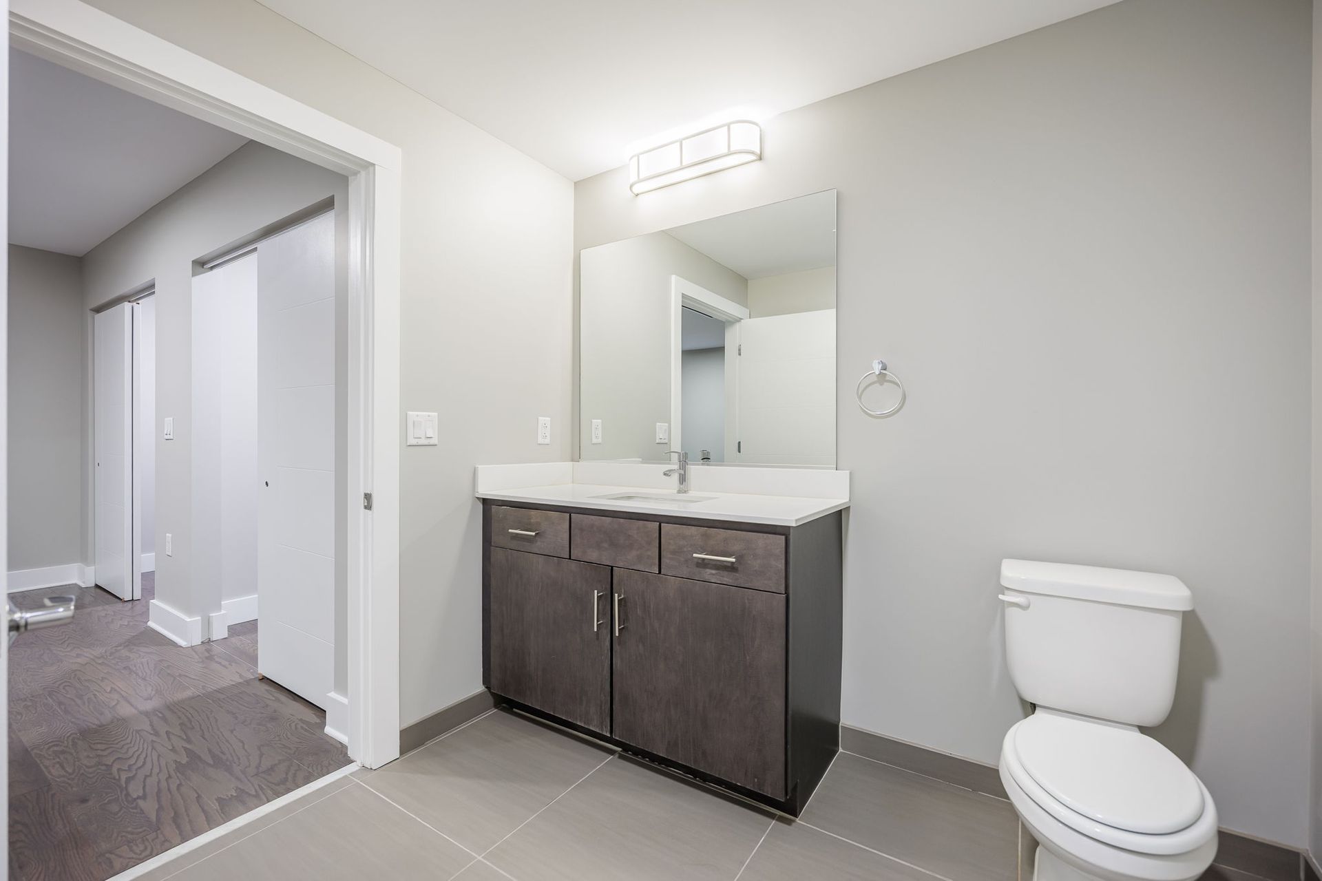 En suite bathroom sink