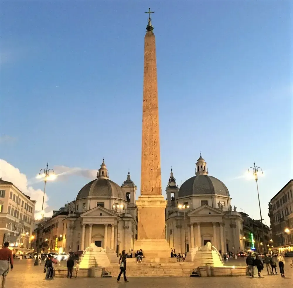Inside Sant Andrea delle Fratte church, An angel sculpted by Bernini