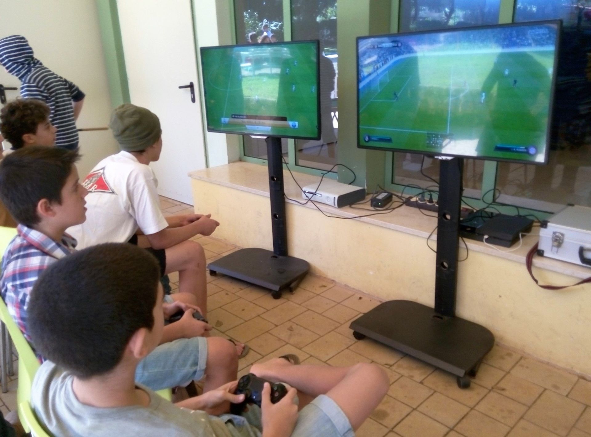 משחקי מולטימדיה