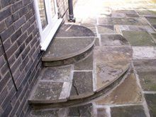 Garden services - Keighley, Skipton, Ilkley - Peter Griffiths Quality Landscaping Service - Curved steps