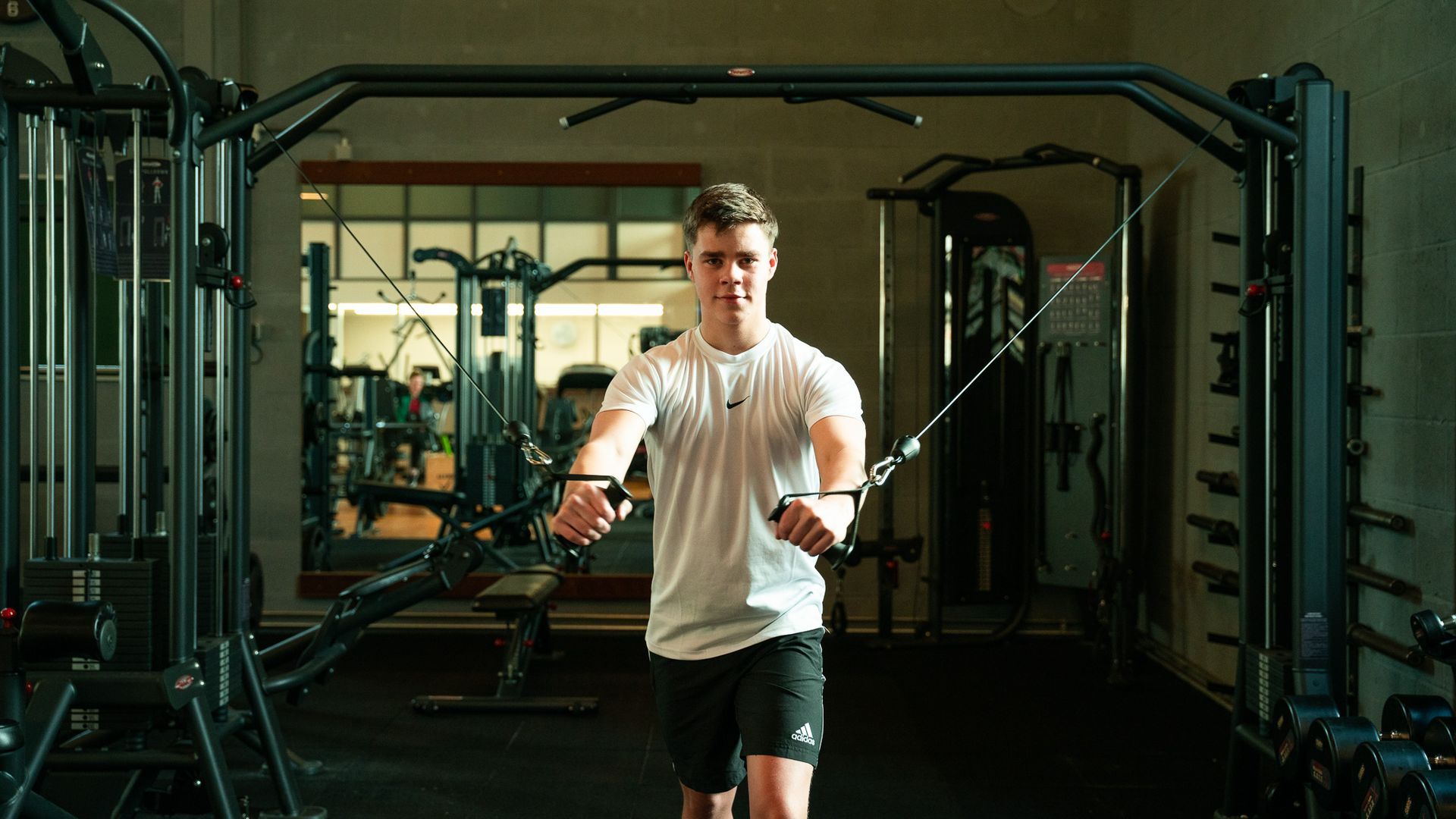 Ontdek de kracht van POWER groepslessen bij Gelre Leefstijl in Lichtenvoorde! Werk aan kracht, vetverbranding en blessurepreventie op energieke muziek. Gratis proefles aanmelden! 