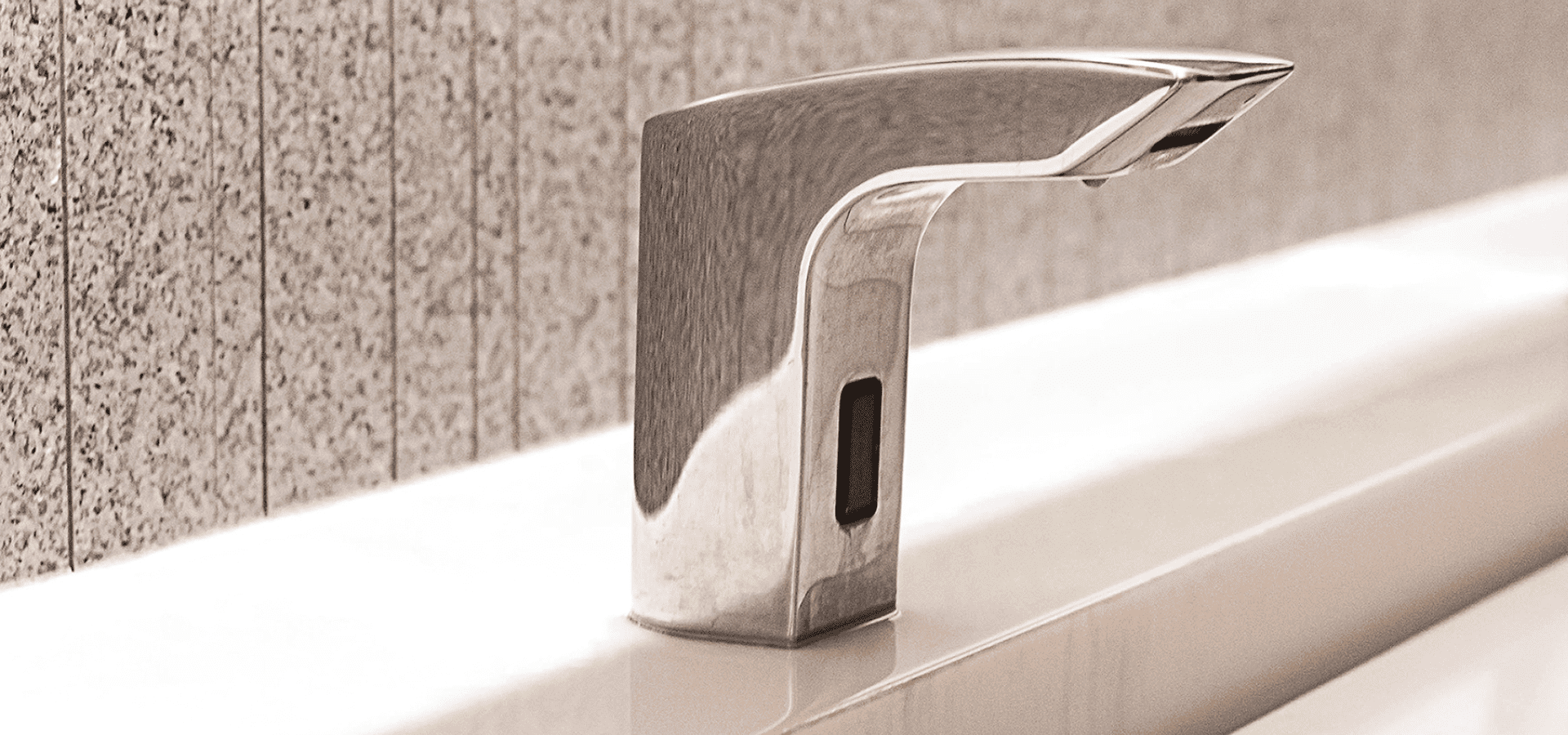 Standard touchless motion sensor faucet