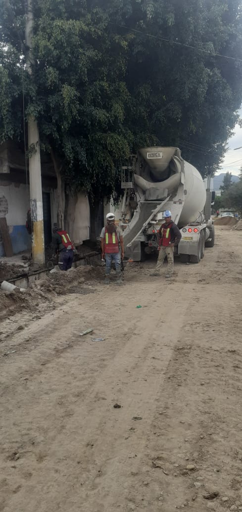 CONCRETO, ACERO, MATERIALES PARA CONSTRUCCIÓN