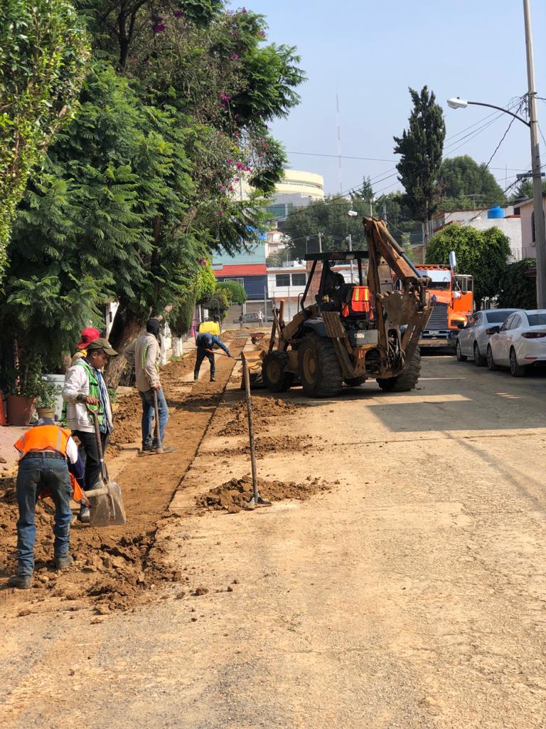 CONCRETO, ACERO, MATERIALES PARA CONSTRUCCIÓN
