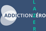 Logo pour « Addiction Zéro » avec le mot-symbole superposé au mot « LAZER » en vert, sur fond bleu.