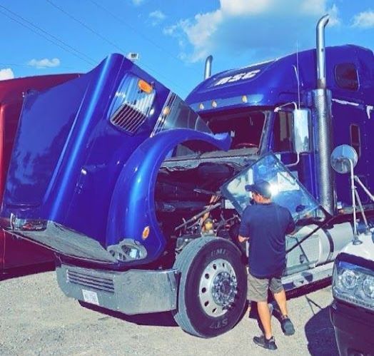 Fleet vehicle windshield replacement in Batesburg-Leesville, SC Fleet vehicle windshield replacement in Batesburg-Leesville, SC