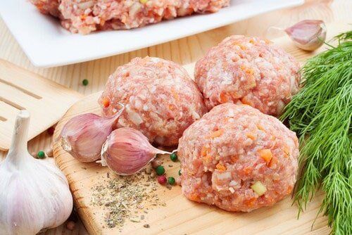 Raw rissoles — Wholesale Butcher & meat supplier Dubbo