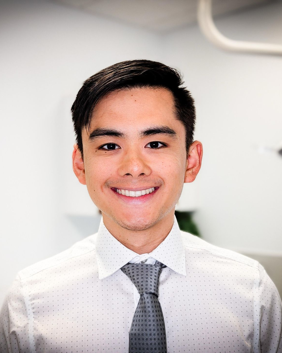 Dr. Joshua Ignatowicz, DMD, DICOI