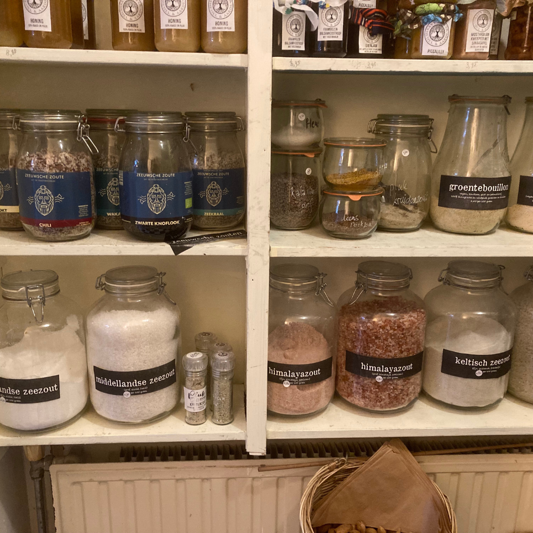 stopflessen met zeeuwsche zouten, himalayazout, keltisch zeezout, honing bouillonpoeder, biologische inmaak