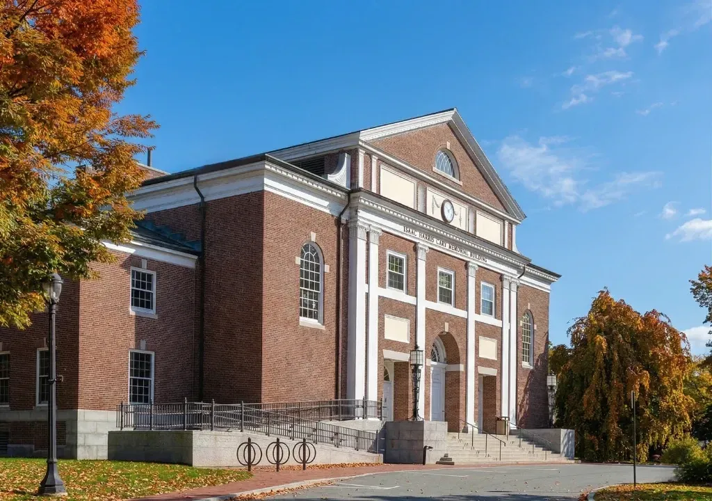 Lexington Massachusetts town center Battle Green landmark CPA services professional office KPI Solutions Middlesex County