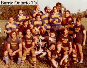 Barrie ontario 7 's rugby team posing for a photo