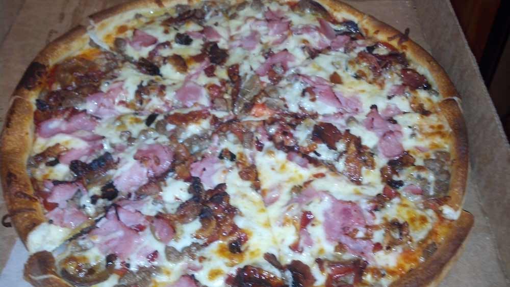 Large Meat Lovers’ Pizza