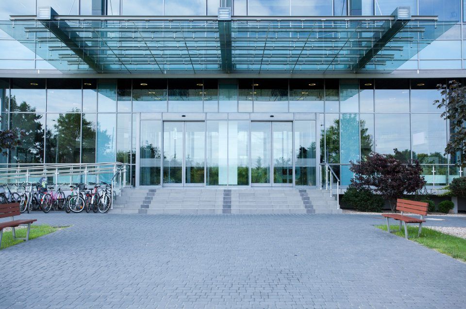 porte scorrevoli su misura