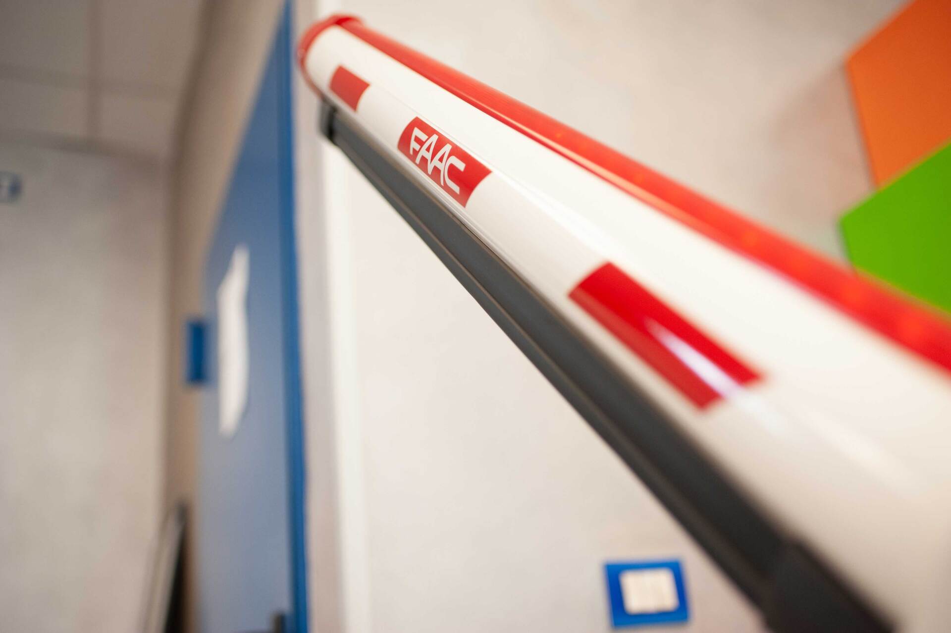 AUTOMAZIONI PER BARRIERE VEICOLARI