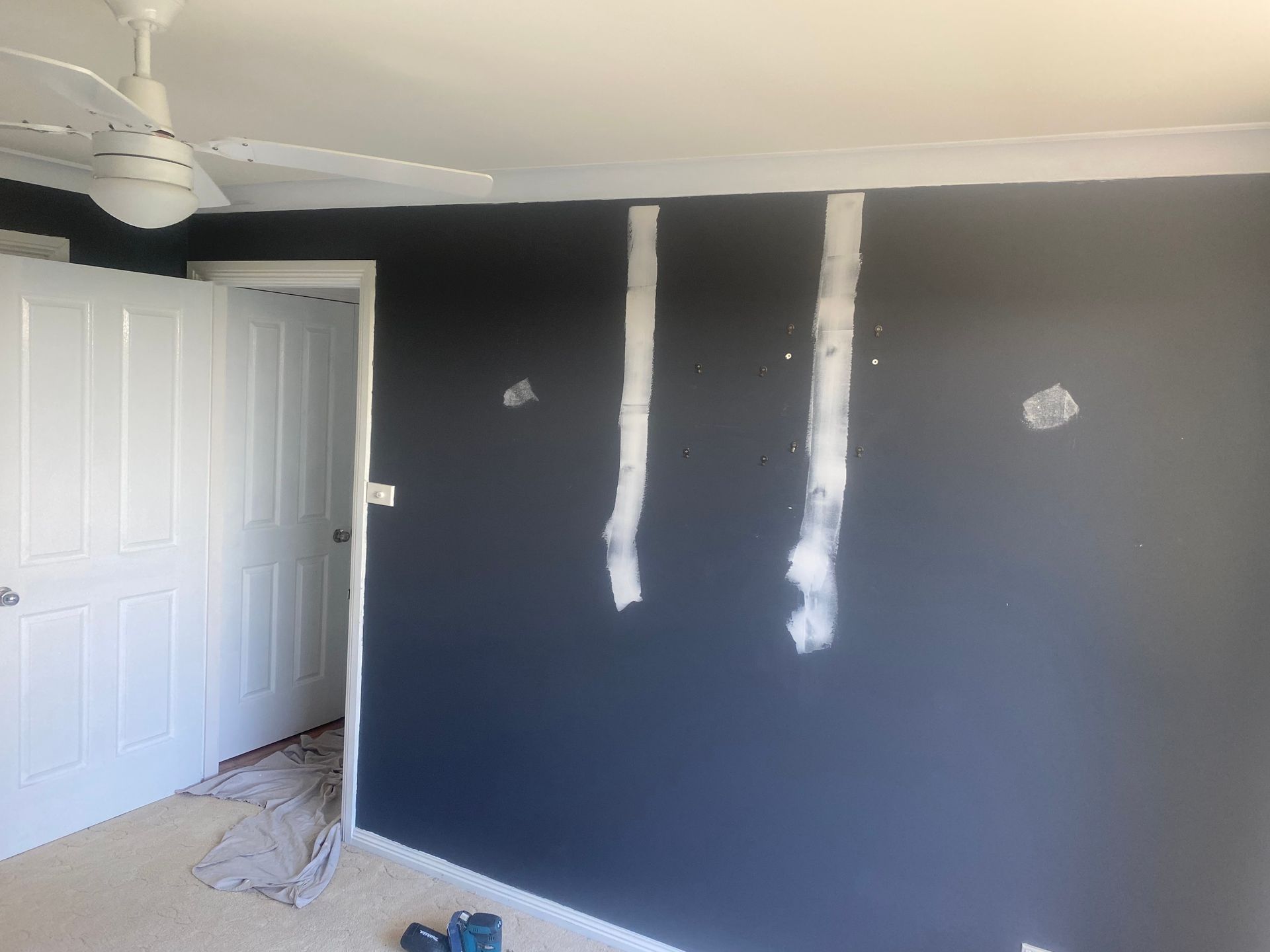 Before Painting The Wall — Painters and Decorators in Dubbo, NSW