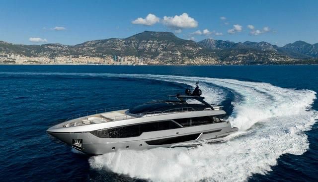 yacht di lusso