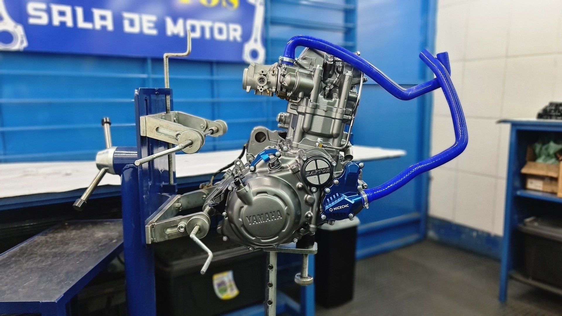 Pintura de Motos e Quadriciclos Nacionais e Importados, Pinturas para Quadro, Motor, Rodas, Balança, Carenagens e Tanques.