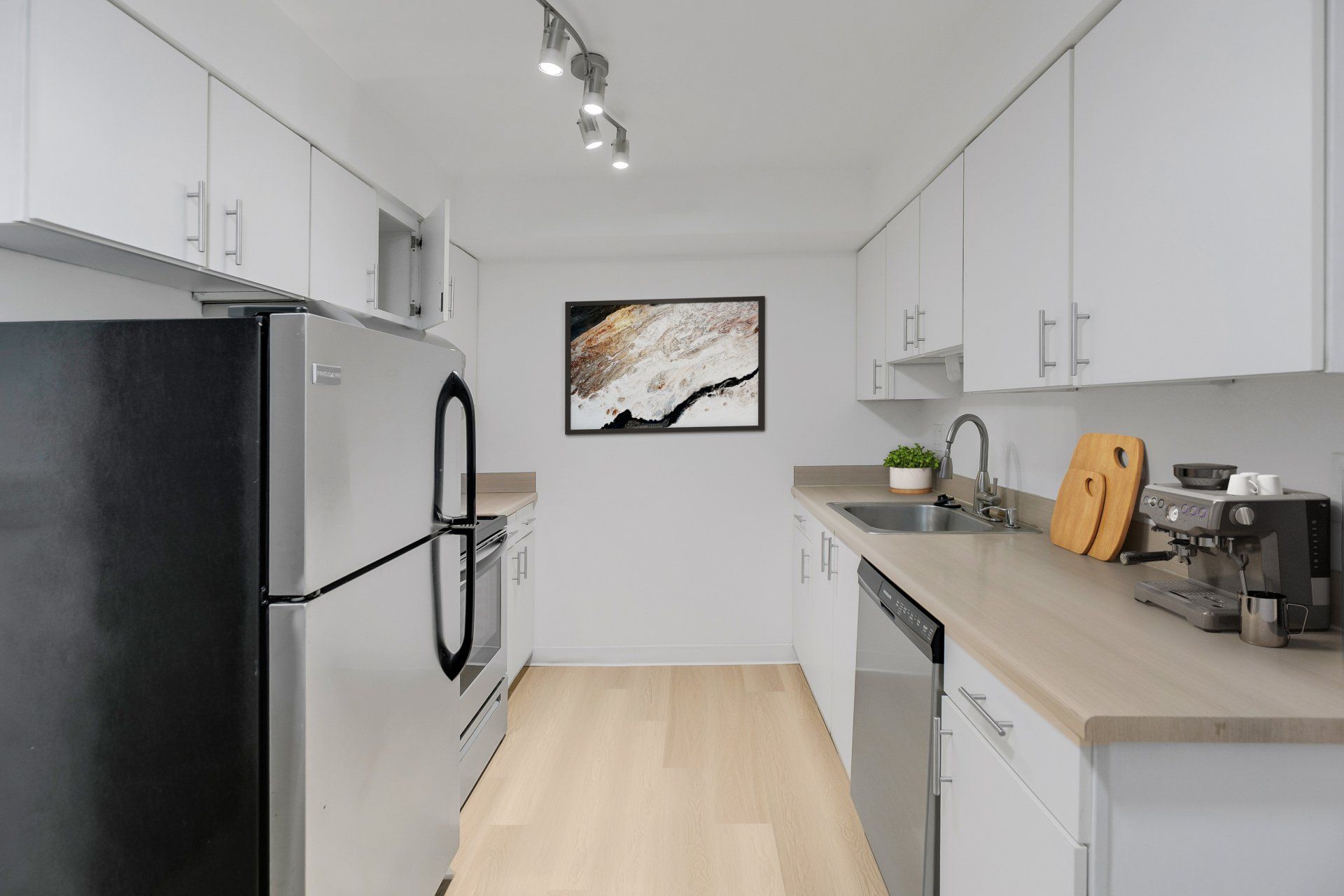 Kearney Court Photo Gallery