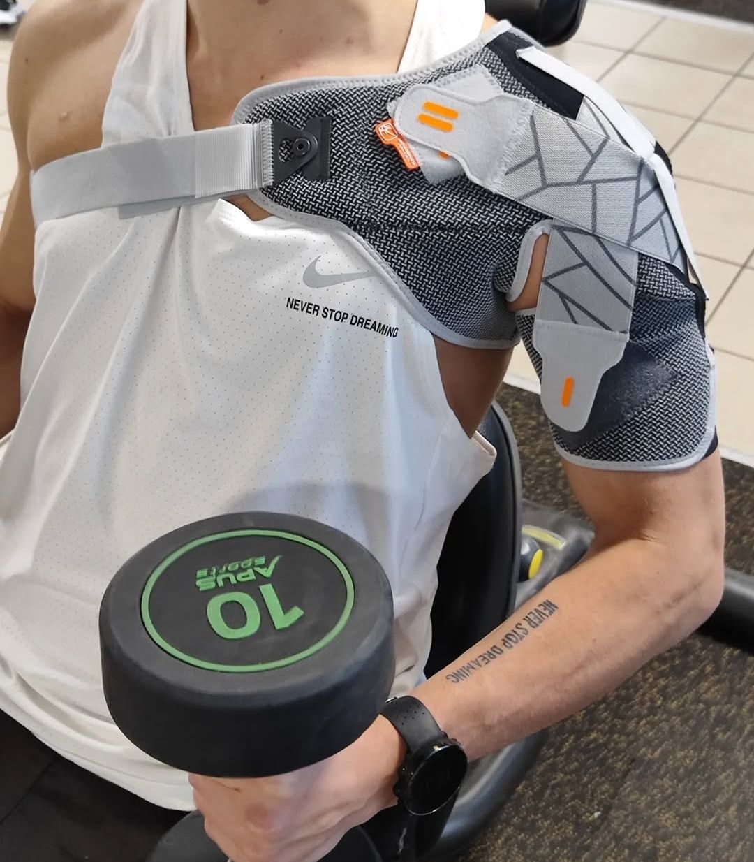 tutore per la spalla