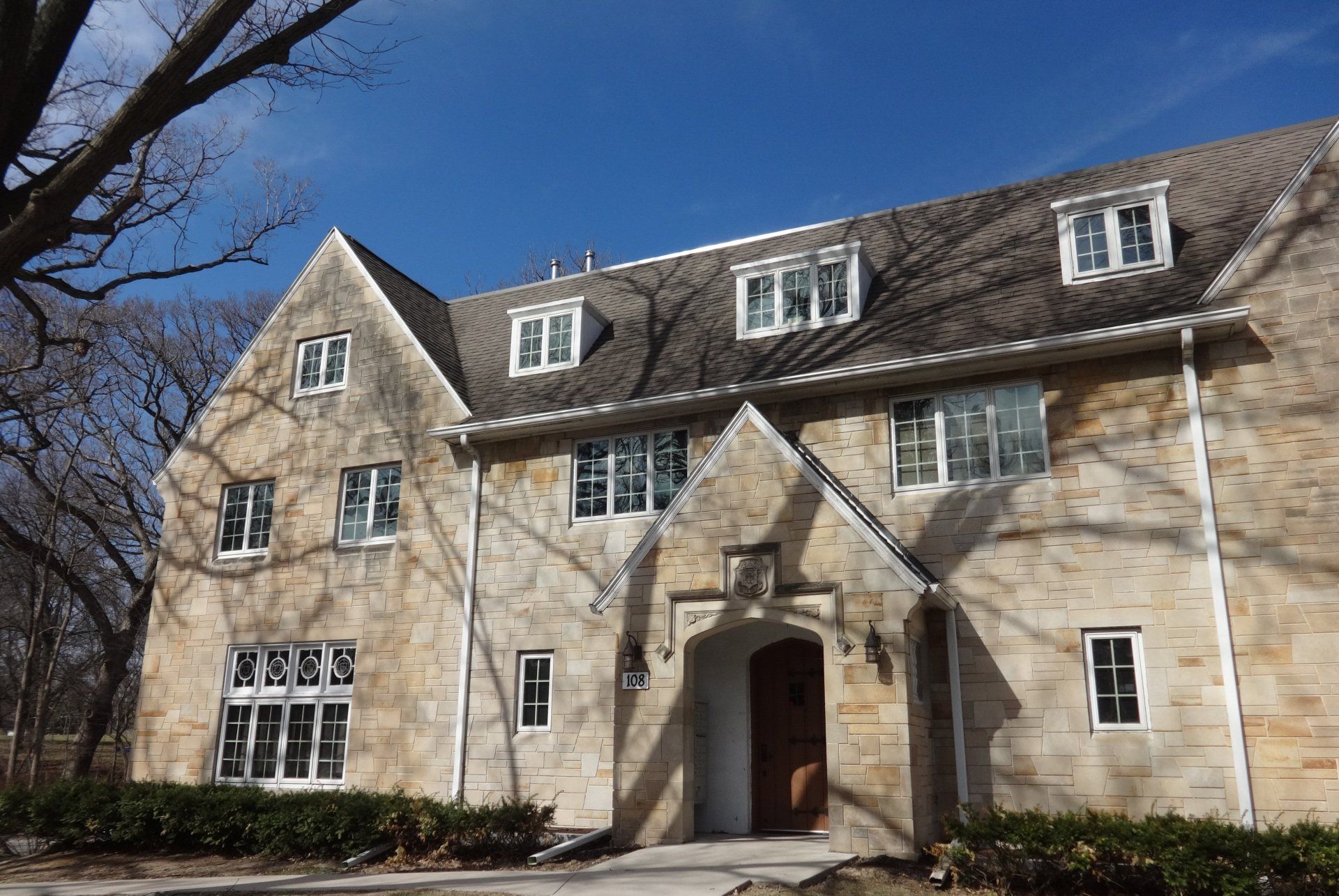 The Parish Apartments Property Image