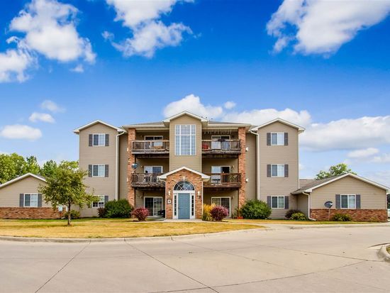 Triple Crown Condominiums Property Image