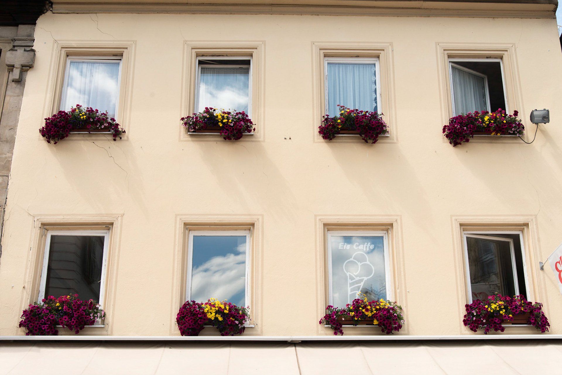 Example Photo of Dave Lynn Video & Photo Viking River Cruise Photography